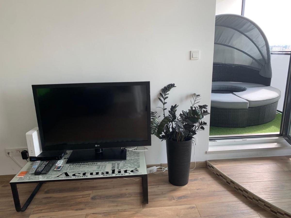 Apartament Skyscrapper Z Widokiem Na Panorame Warszawy Варшава Екстериор снимка